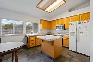 1940 Sycamore, Hollister, CA 95023 - Photo 5
