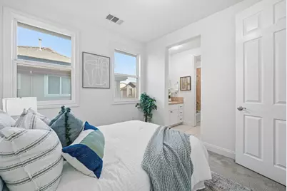 1136 McKay Dr, San Jose, CA 95131 - Photo 25