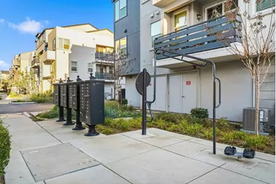 621 Blackbury Ln, San Jose, CA 95133 - Photo 35