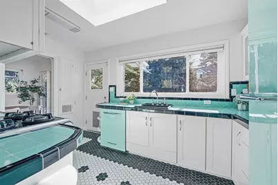 2306 Peachtree Ln, San Jose, CA 95128 - Photo 11