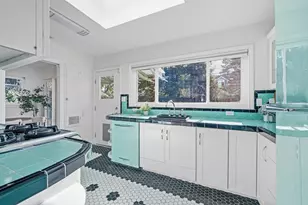 2306 Peachtree Ln, San Jose, CA 95128 - Photo 11