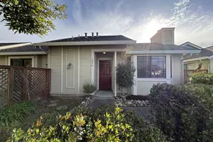 1026 Highlander Dr, Seaside, CA 93955 - Photo 3