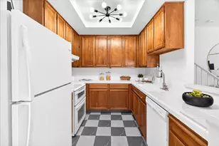 449 Costa Mesa Ter C, Sunnyvale, CA 94085 - Photo 13