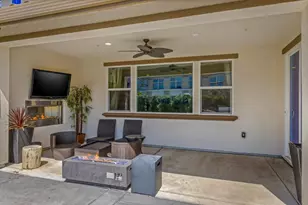 9850 Bobcat Ct, Gilroy, CA 95020 - Photo 31