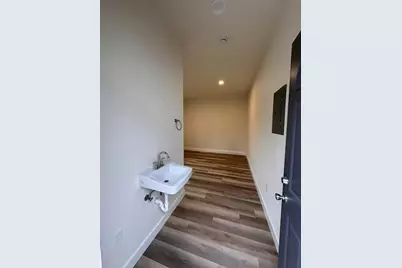 1220 S Church St, Lodi, CA 95240 - Photo 27