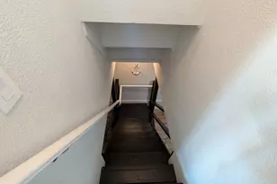 910 Skyline Dr, Daly City, CA 94015 - Photo 21