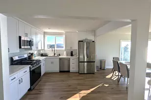 910 Skyline Dr, Daly City, CA 94015 - Photo 13