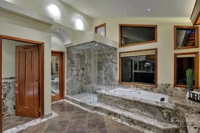 15345 Bohlman Rd, Saratoga, CA 95070 - Photo 19