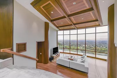 15345 Bohlman Rd, Saratoga, CA 95070 - Photo 7