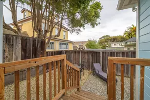 132 6th St, Pacific Grove, CA 93950 - Photo 29