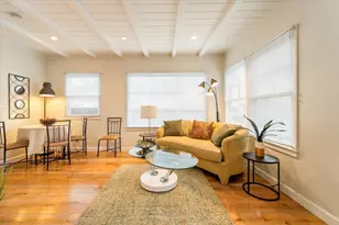 132 6th St, Pacific Grove, CA 93950 - Photo 17