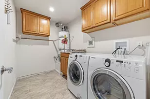 7435 Maywood Dr, Pleasanton, CA 94588 - Photo 11