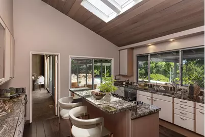 Sioux Way, Portola Valley, CA 94028 - Photo 11