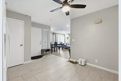 5547 Russo Dr, San Jose, CA 95118 - Photo 3