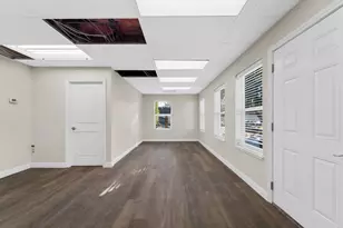 1131 Luchessi Dr, San Jose, CA 95118 - Photo 17