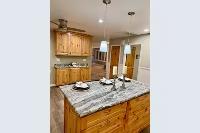 870 W Edmundson Ave, Morgan Hill, CA 95037 - Photo 5