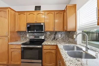 1672 Bailey Dr, Ripon, CA 95366 - Photo 19