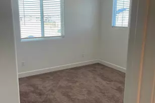 401 Manuel Ct, Los Banos, CA 93635 - Photo 13