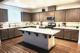 401 Manuel Ct, Los Banos, CA 93635 - Photo 5