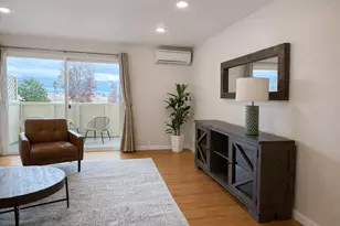 1033 Crestview Dr 216, Mountain View, CA 94040 - Photo 9