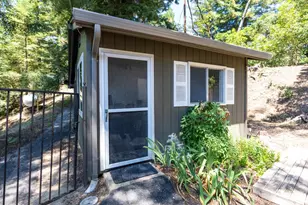 23695 Hutchinson Rd, Los Gatos, CA 95033 - Photo 39