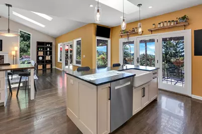 23695 Hutchinson Rd, Los Gatos, CA 95033 - Photo 13