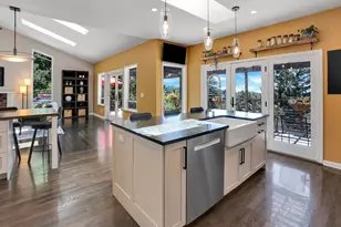 23695 Hutchinson Rd, Los Gatos, CA 95033 - Photo 13
