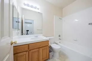 1797 Windsor St, Salinas, CA 93906 - Photo 29