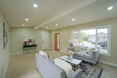 744 Hamilton Ln, Santa Clara, CA 95051 - Photo 11