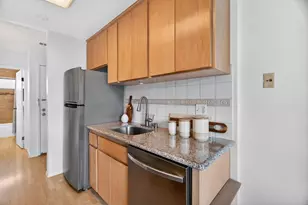 6318 Joaquin Murieta Ave B, Newark, CA 94560 - Photo 9