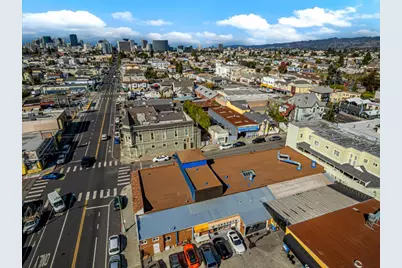 1200 E 12th St, Oakland, CA 94606 - Photo 23