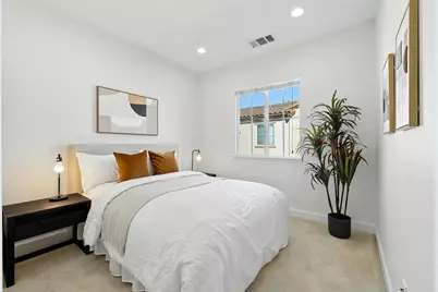 541 Holthouse Ter, Sunnyvale, CA 94087 - Photo 27