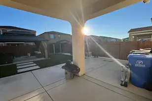 8830 Encore Wy, Elk Grove, CA 95757 - Photo 35