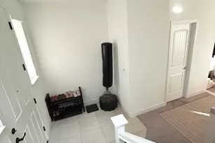 8830 Encore Wy, Elk Grove, CA 95757 - Photo 13