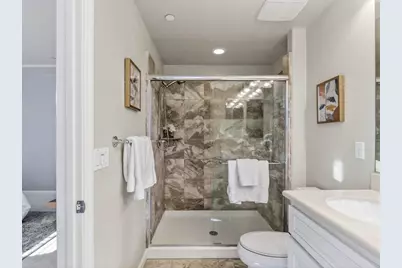 2186 Mendocino Ln, San Jose, CA 95124 - Photo 21