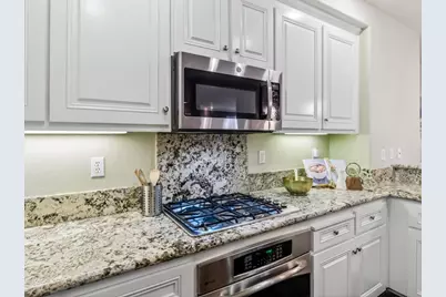 2186 Mendocino Ln, San Jose, CA 95124 - Photo 9