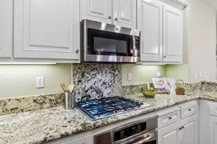 2186 Mendocino Lane, San Jose, CA 95124 - Photo 9