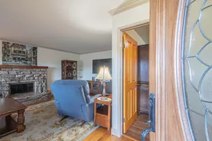 1231 Padre Dr, Salinas, CA 93901 - Photo 5