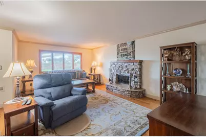 1231 Padre Dr, Salinas, CA 93901 - Photo 7