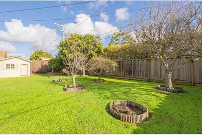 1231 Padre Dr, Salinas, CA 93901 - Photo 35