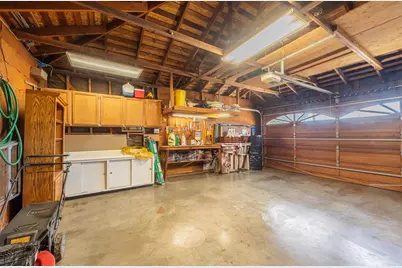 1231 Padre Dr, Salinas, CA 93901 - Photo 33