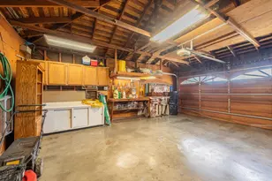 1231 Padre Dr, Salinas, CA 93901 - Photo 33