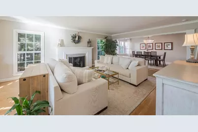 247 Oak St, Salinas, CA 93901 - Photo 5