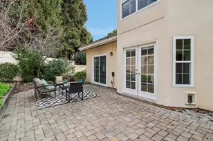 800 Rebecca Privada, Mountain View, CA 94040 - Photo 37