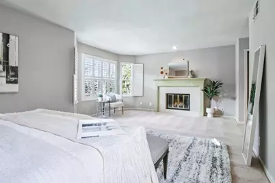 800 Rebecca Privada, Mountain View, CA 94040 - Photo 25