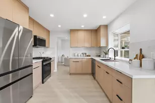 2516 Monte Lindo Ct, San Jose, CA 95121 - Photo 11