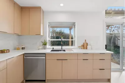 2516 Monte Lindo Ct, San Jose, CA 95121 - Photo 13