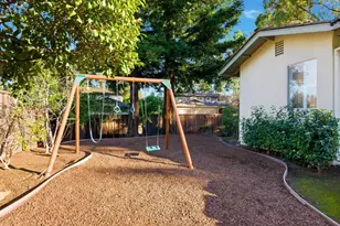 1115 Covington Rd, Los Altos, CA 94024 - Photo 45