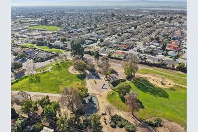 320 Coelho St, Milpitas, CA 95035 - Photo 33