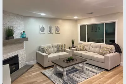 1231 Juniper Dr H, Gilroy, CA 95020 - Photo 5